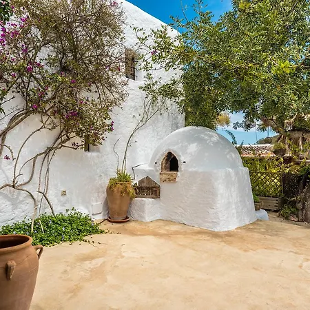 Villa Sun Door - Amazing 6 Bedroom With Private Pool